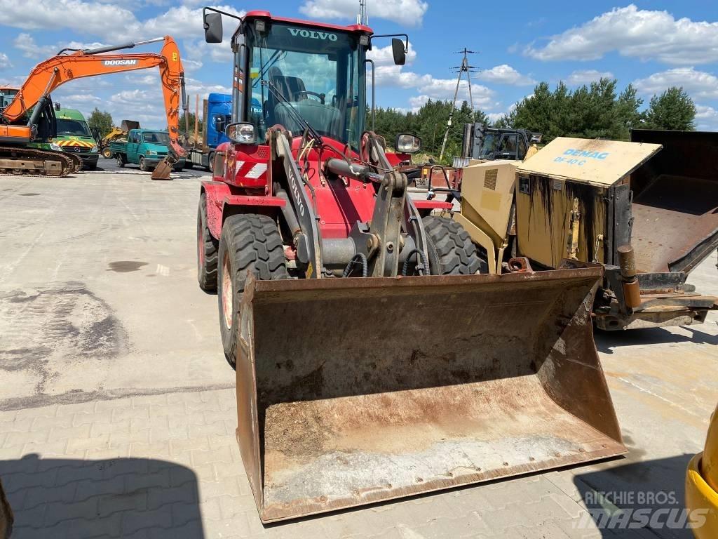 Volvo L 30 G Kolesové nakladače