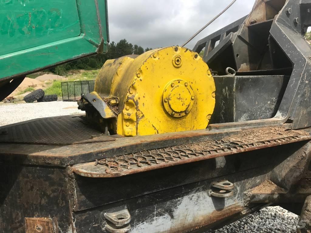 Timberjack 450C Skiddery