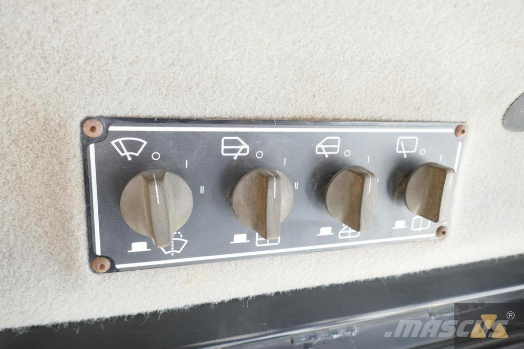 CAT D6T LGP Pásové dozéry