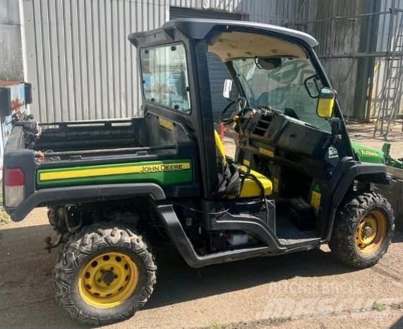 John Deere XUV865M Terénne vozidlá
