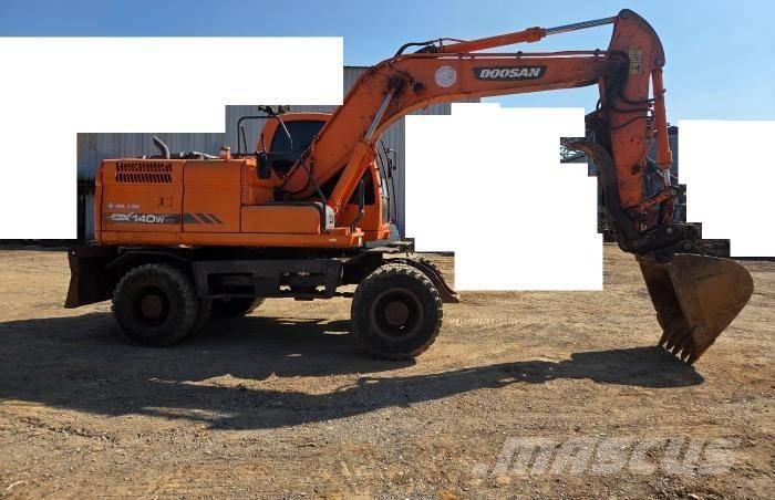 Doosan DX 140 WV-3 Kolesové rýpadlá