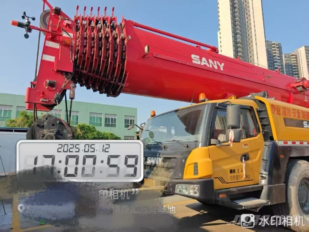 Sany SAC2000C8 Univerzálne terénne žeriavy