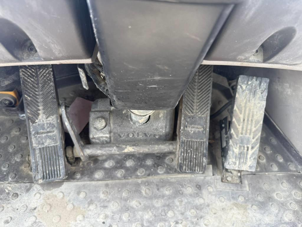 Volvo L 180 G Kolesové nakladače