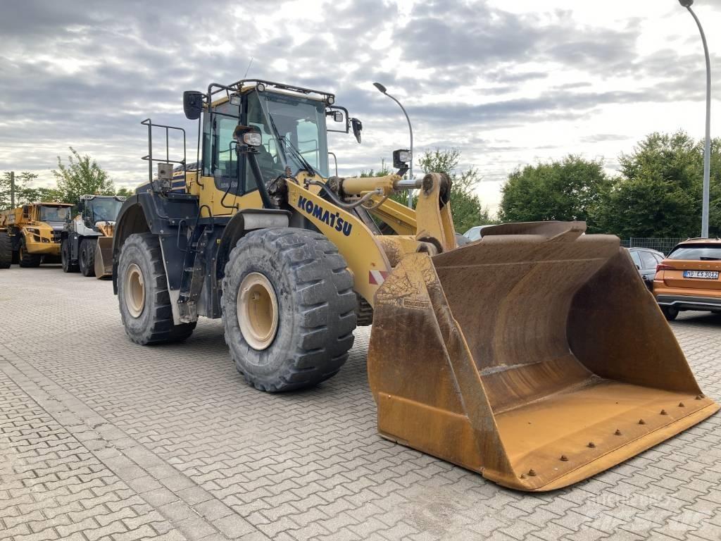 Komatsu WA 470-8 Kolesové nakladače