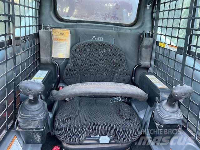 Bobcat T 870 Šmykom riadené nakladače
