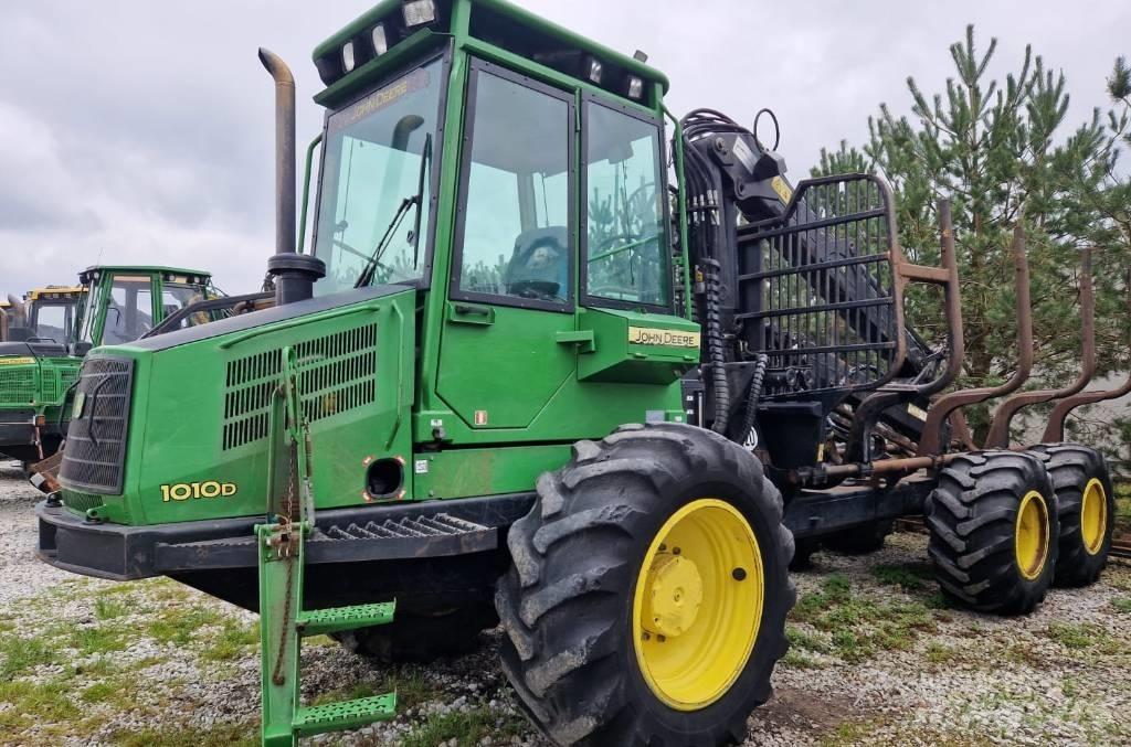 John Deere 1010 D Lesné traktory