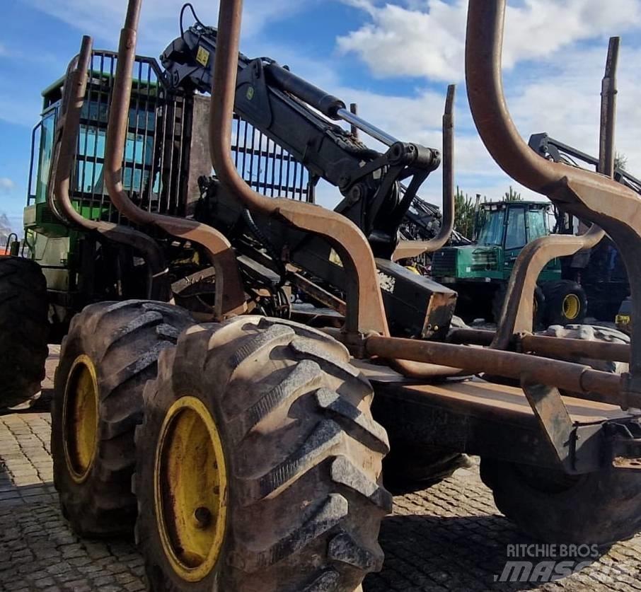 John Deere 1010 D Lesné traktory