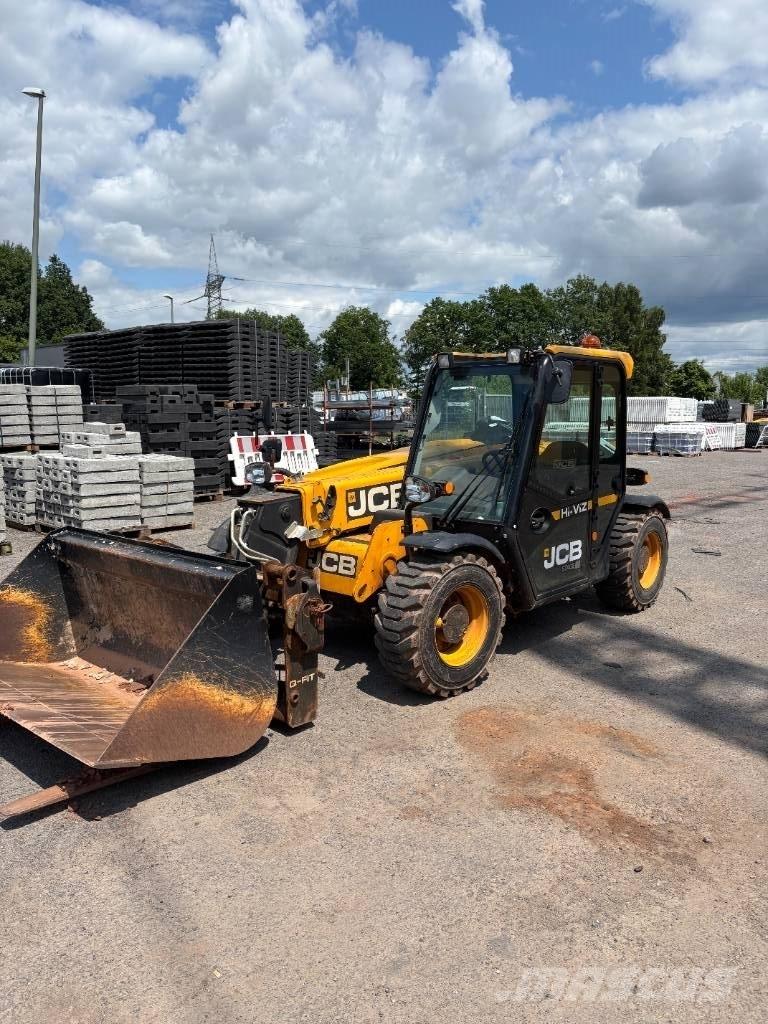 JCB 525-60 Teleskopické manipulátory