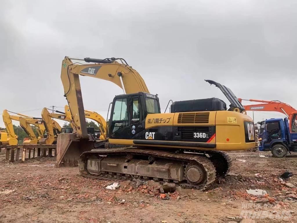 CAT 336 D Pásové rýpadlá