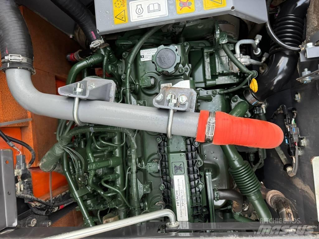 Hitachi ZX 130-7 Pásové rýpadlá