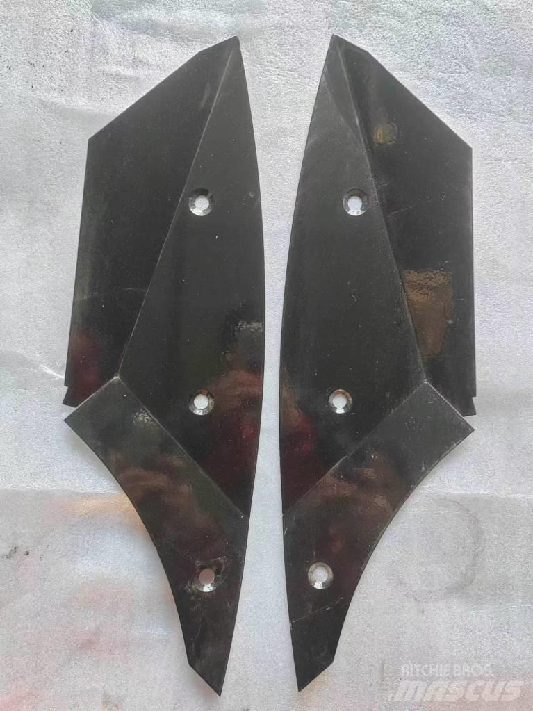 CLAAS Wear plate Podvozky a zavesenie kolies