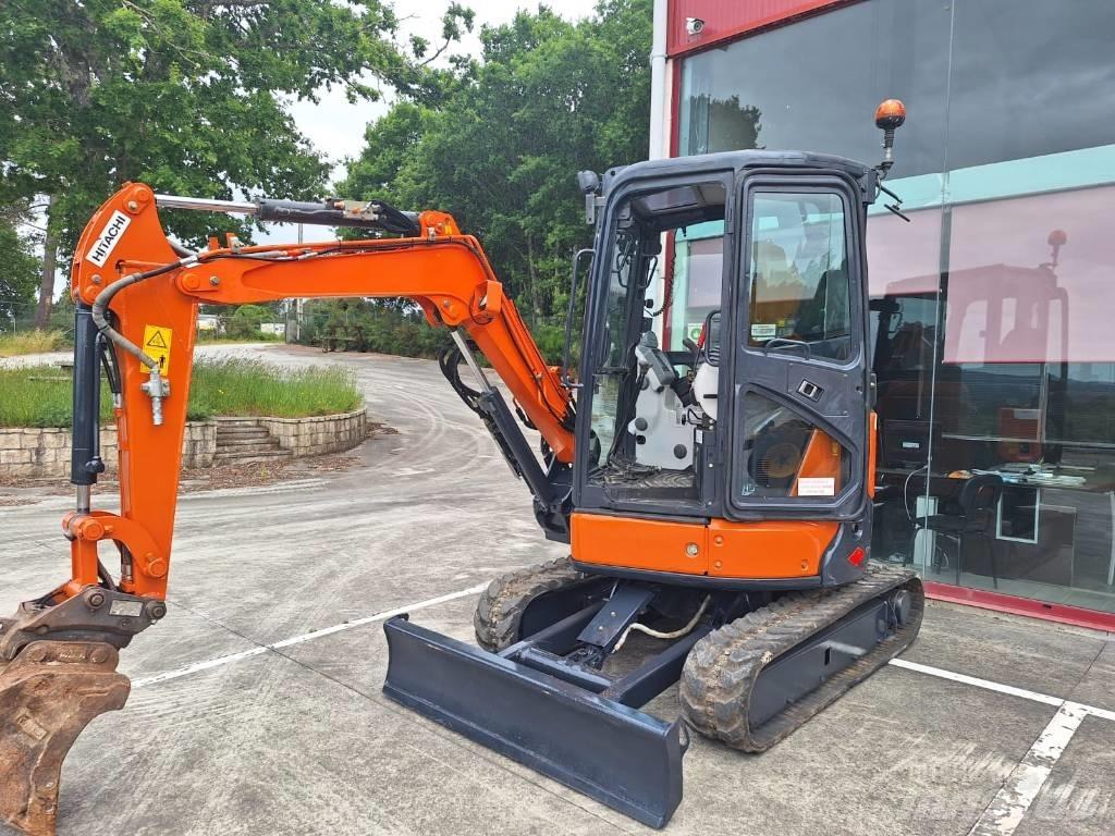 Hitachi ZX33-5A Mini rýpadlá < 7t