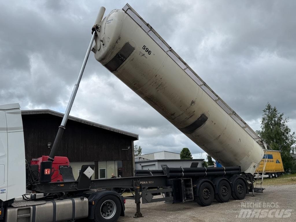 Spitzer SK 2760 CAL Cisternové návesy