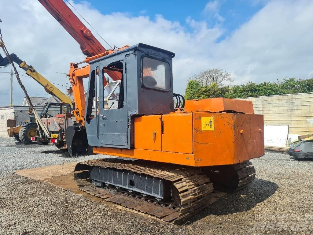 Hitachi UH 02 Mini rýpadlá < 7t