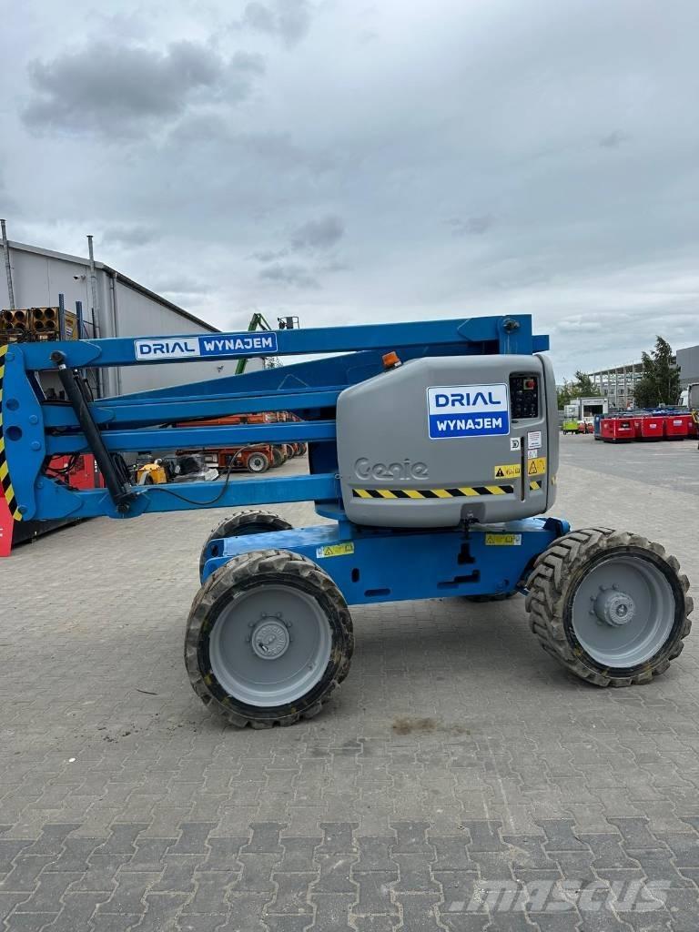 Genie Z 51/30 J RT Kĺbové plošiny