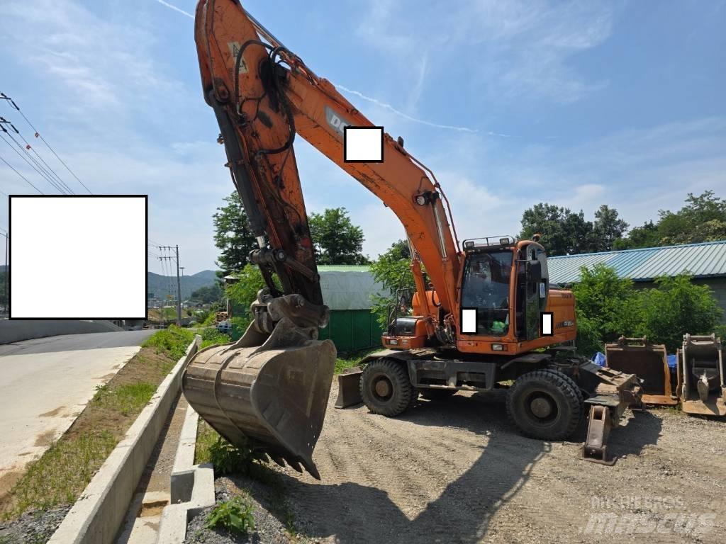 Doosan DX 210 W Kolesové rýpadlá