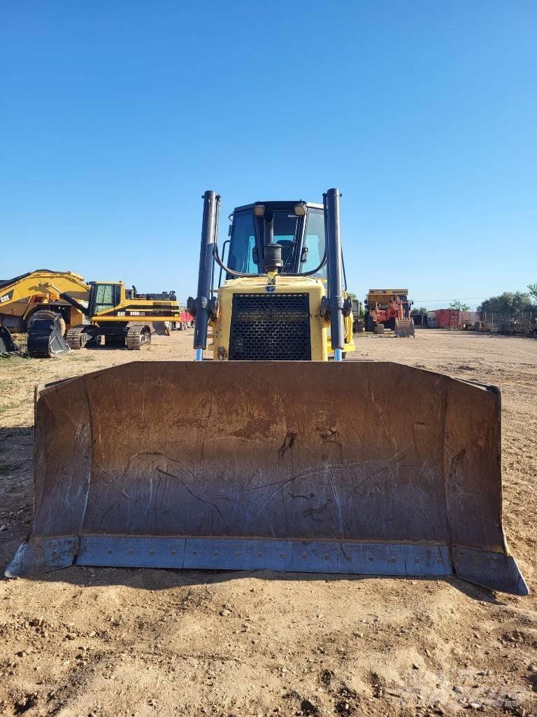 New Holland D 180 Pásové dozéry
