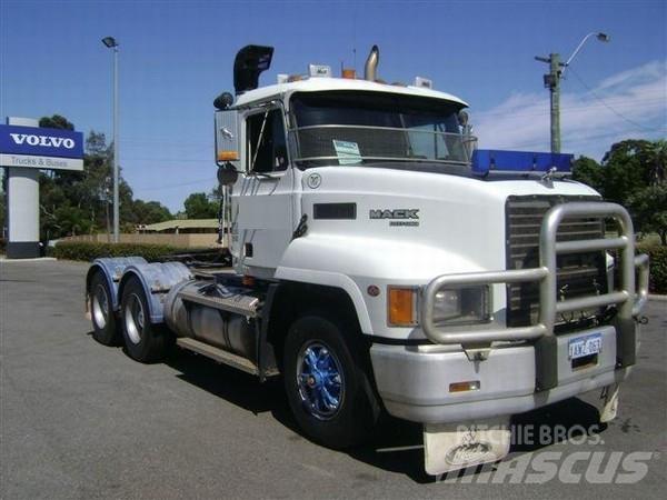 Mack Fleetliner Ťahače