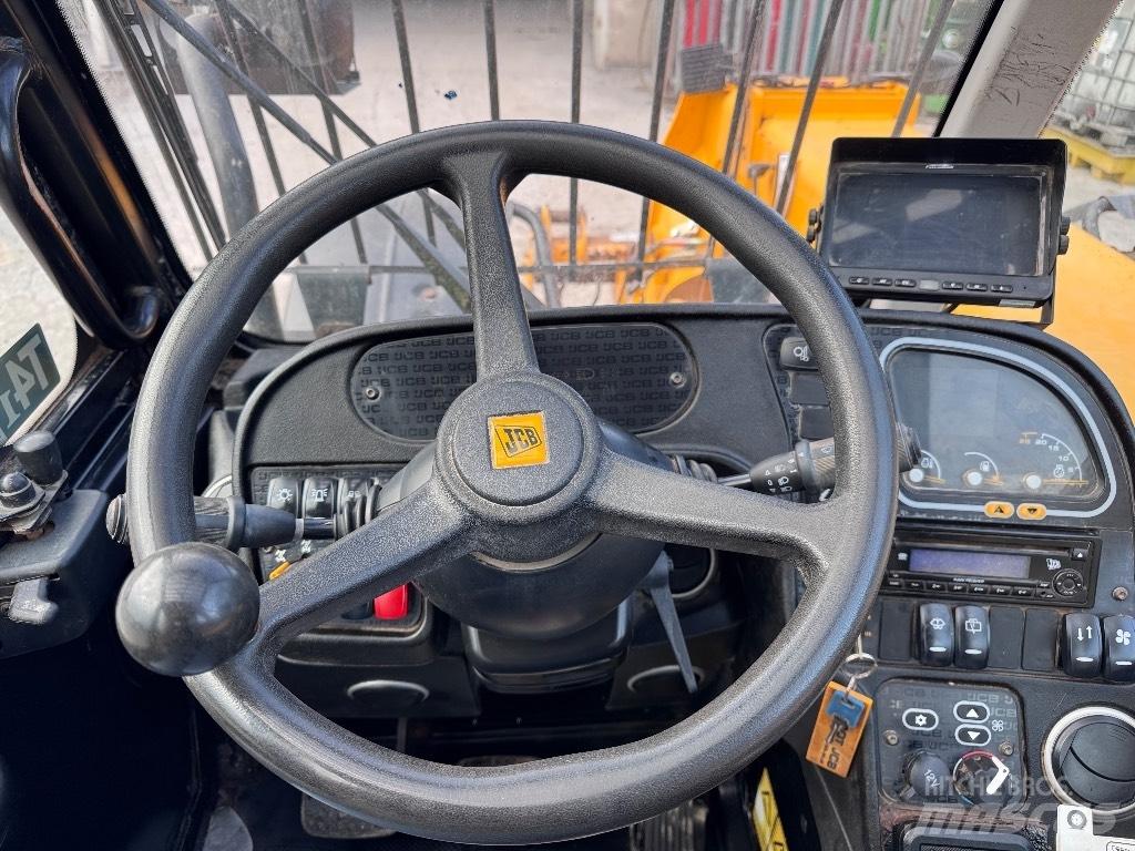JCB 550-80 Teleskopické manipulátory