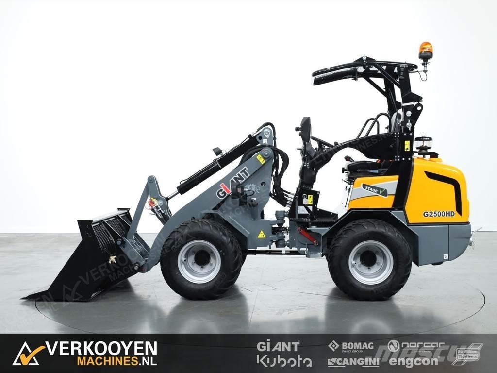 GiANT G2500 HD Kolesové nakladače