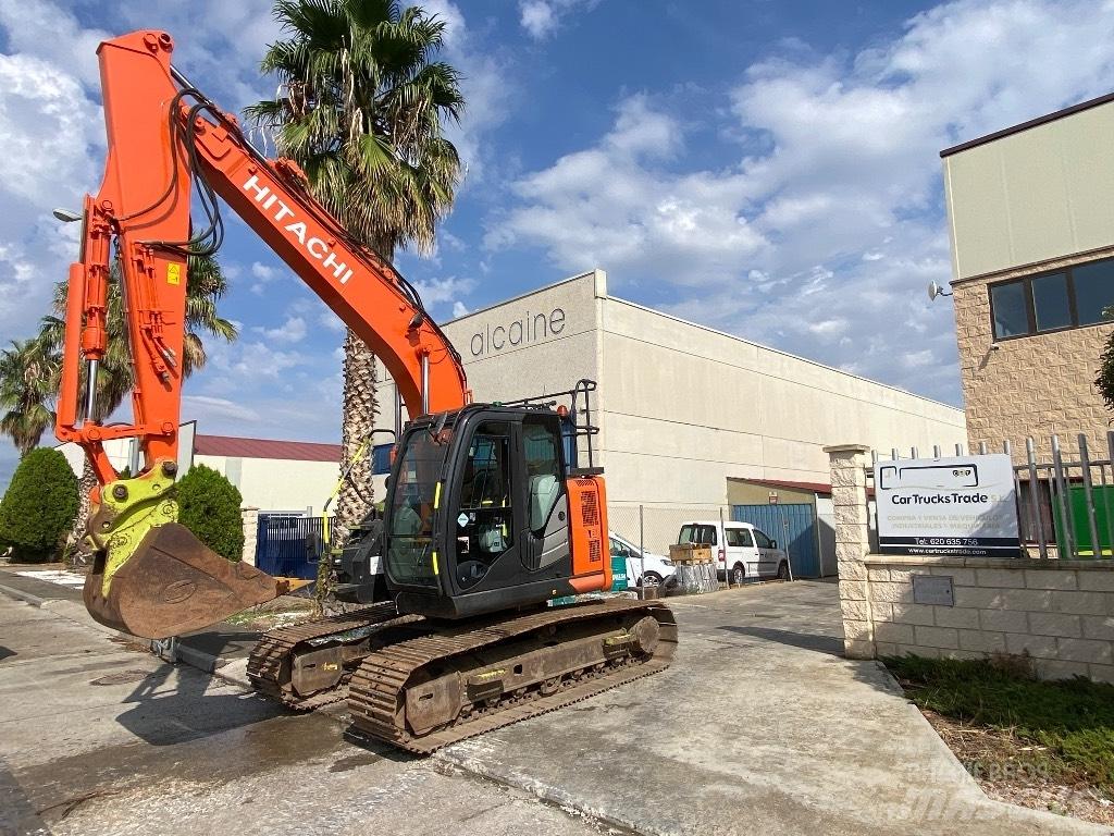 Hitachi ZX 135 US-6 Pásové rýpadlá