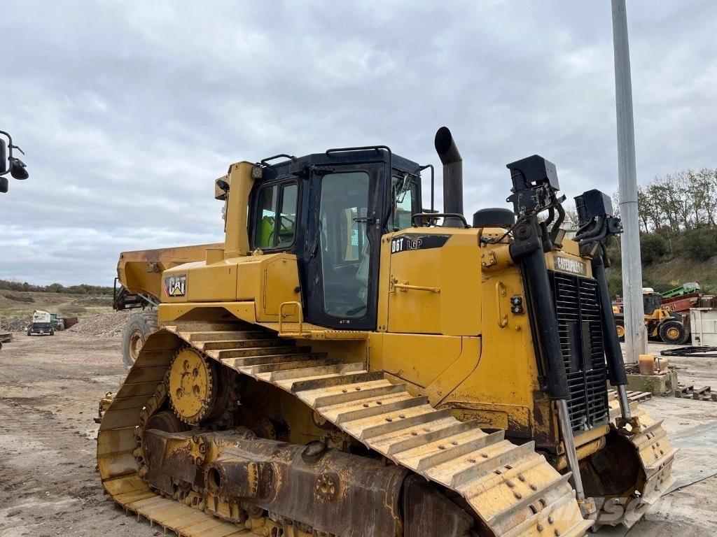 CAT D 6 T LGP Pásové dozéry