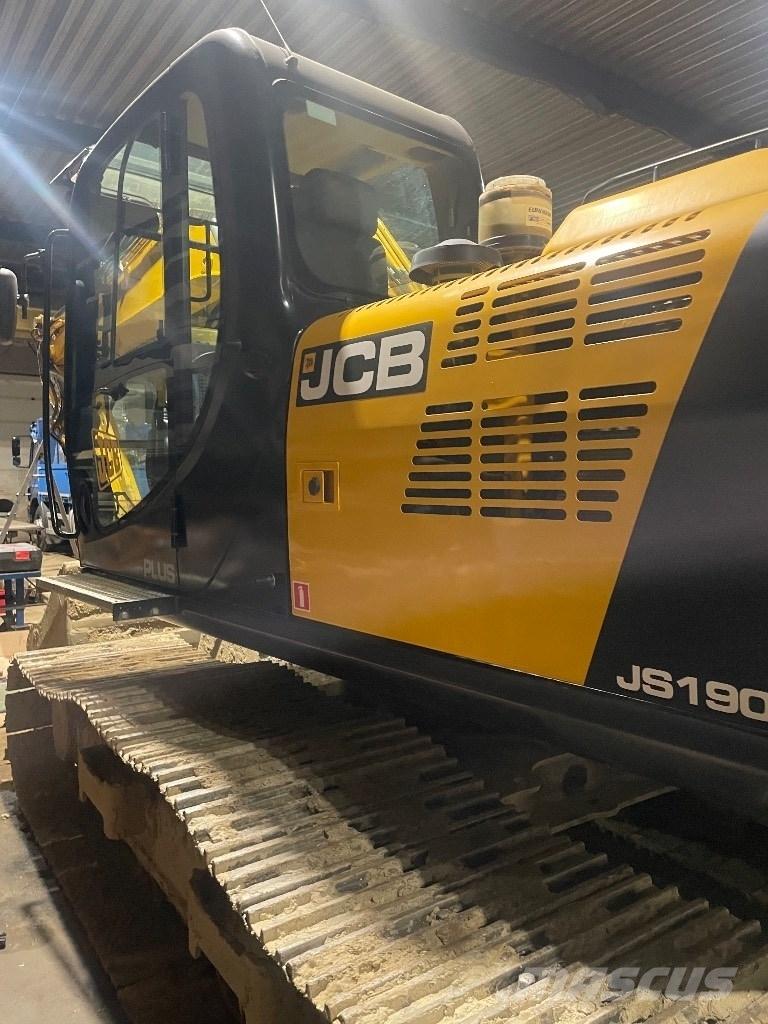 JCB JS 190 LC Pásové rýpadlá