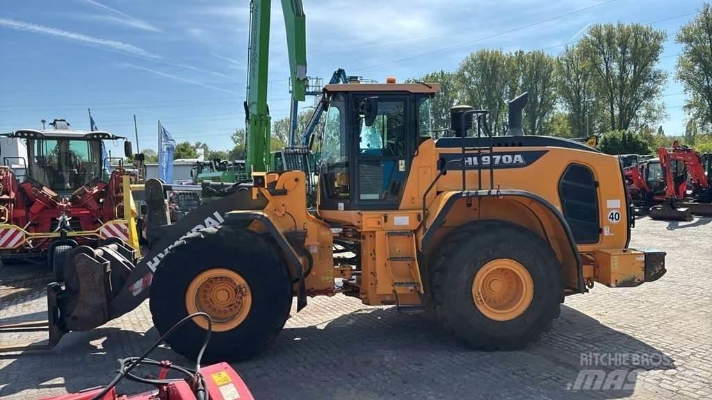 Hyundai HL970 Kolesové nakladače