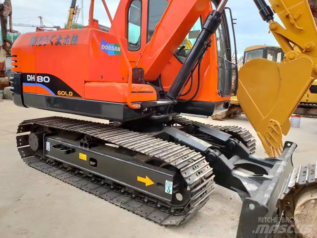 Doosan DH 80 Midi rýpadlá 7 t - 12 t