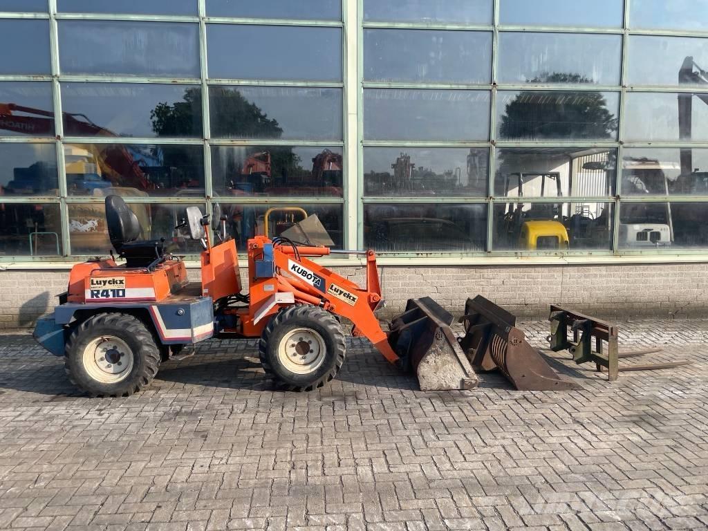 Kubota R 410 Kolesové nakladače
