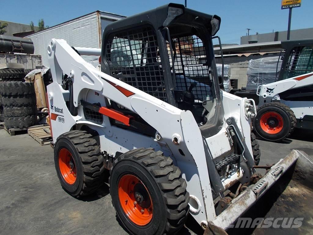 Bobcat S740 Šmykom riadené nakladače
