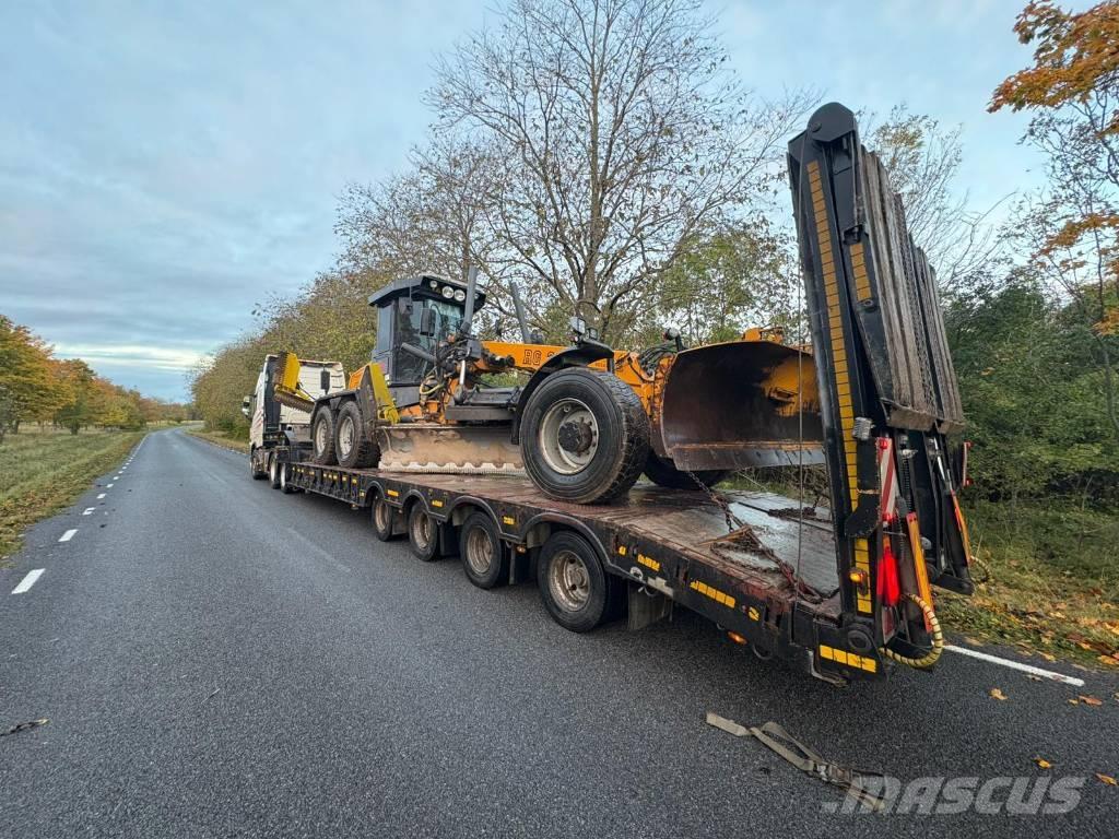 Andover SFCLEX 67 Nízko rámové nákladné automobily