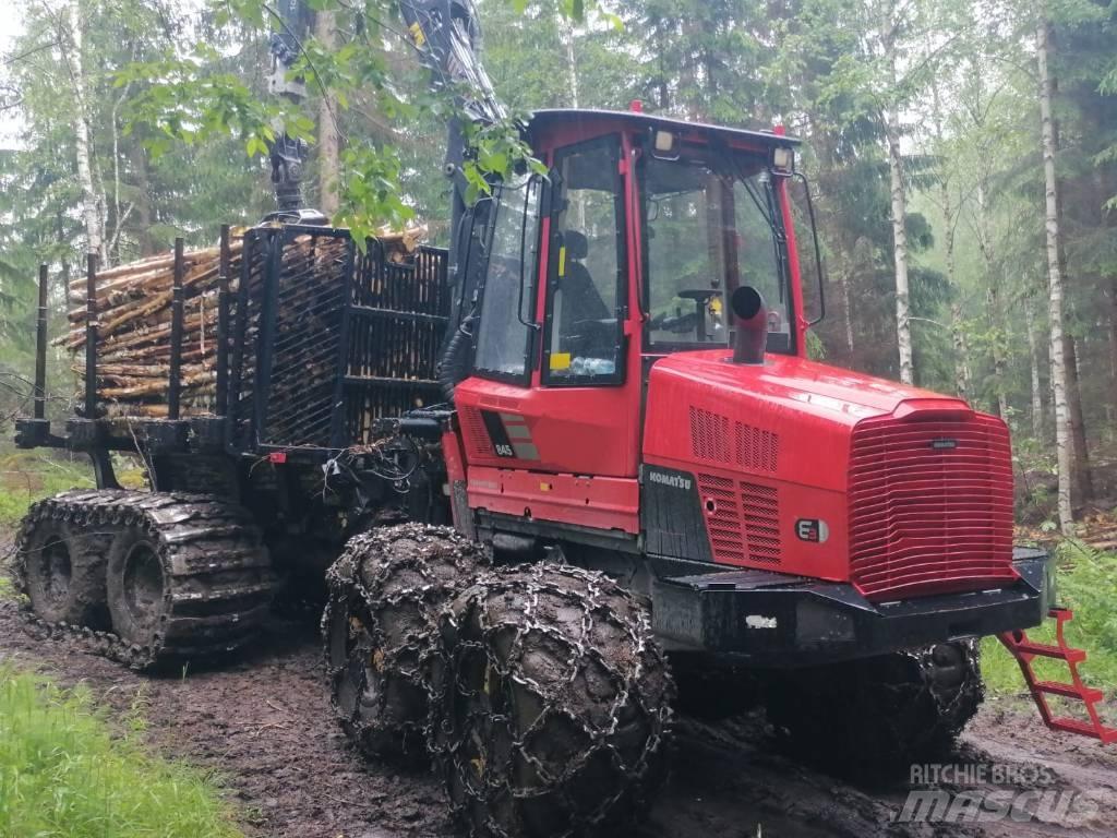 Komatsu 845 Lesné traktory