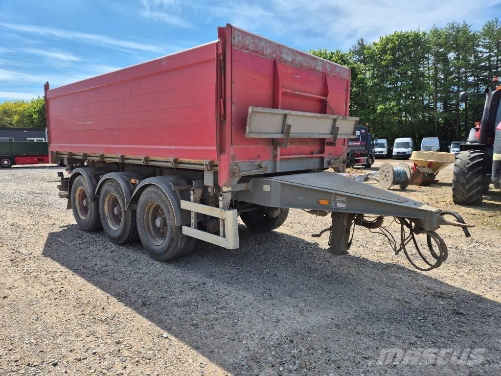 Nopa 3 axle tipper Vyklápacie prívesy