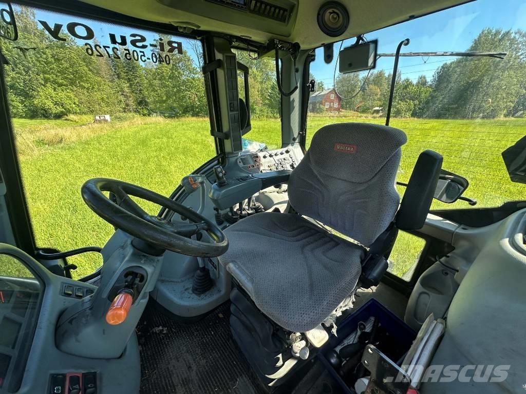 Valtra N 123 H5 Traktory