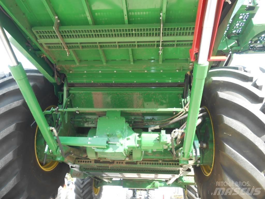 John Deere T550i Kombinované zberacie stroje