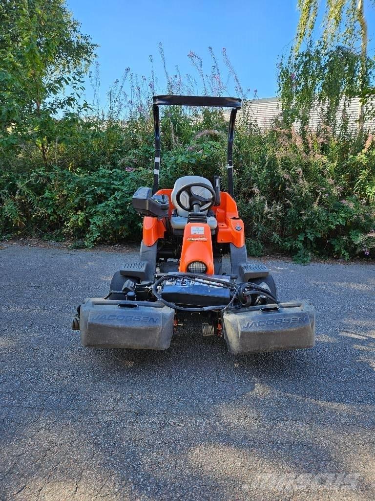 Jacobsen Eclipse322 Kosačky greenov