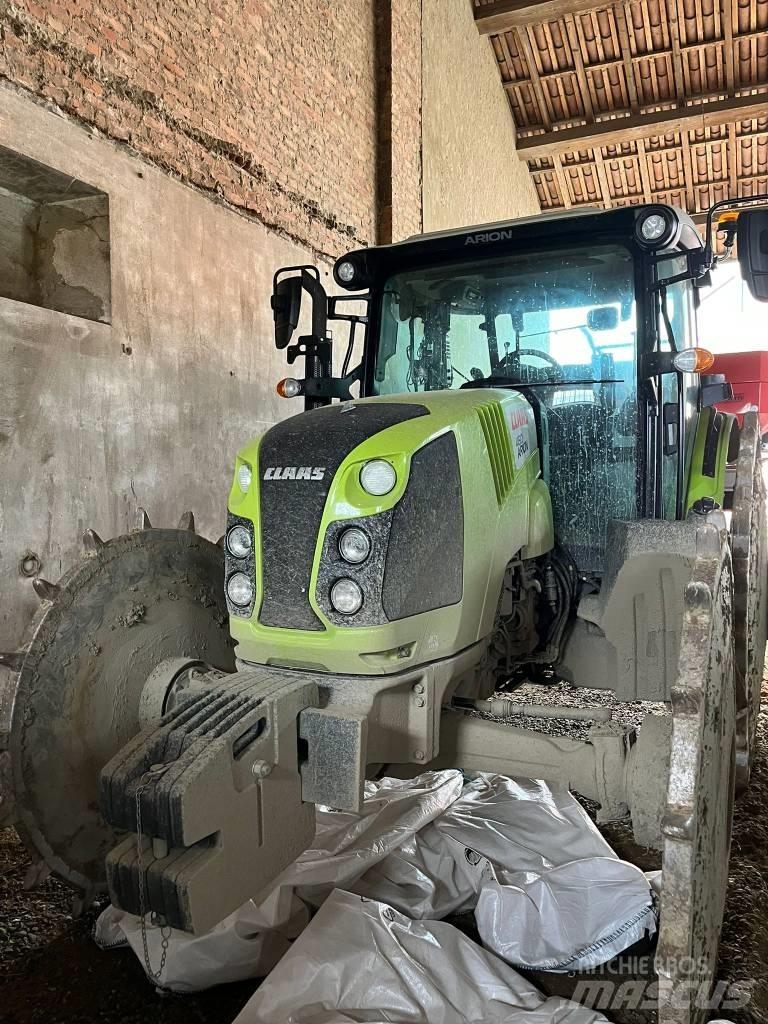 CLAAS Arion 460 Traktory