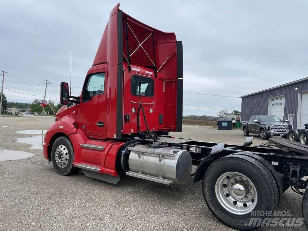 Kenworth T 680 Ťahače