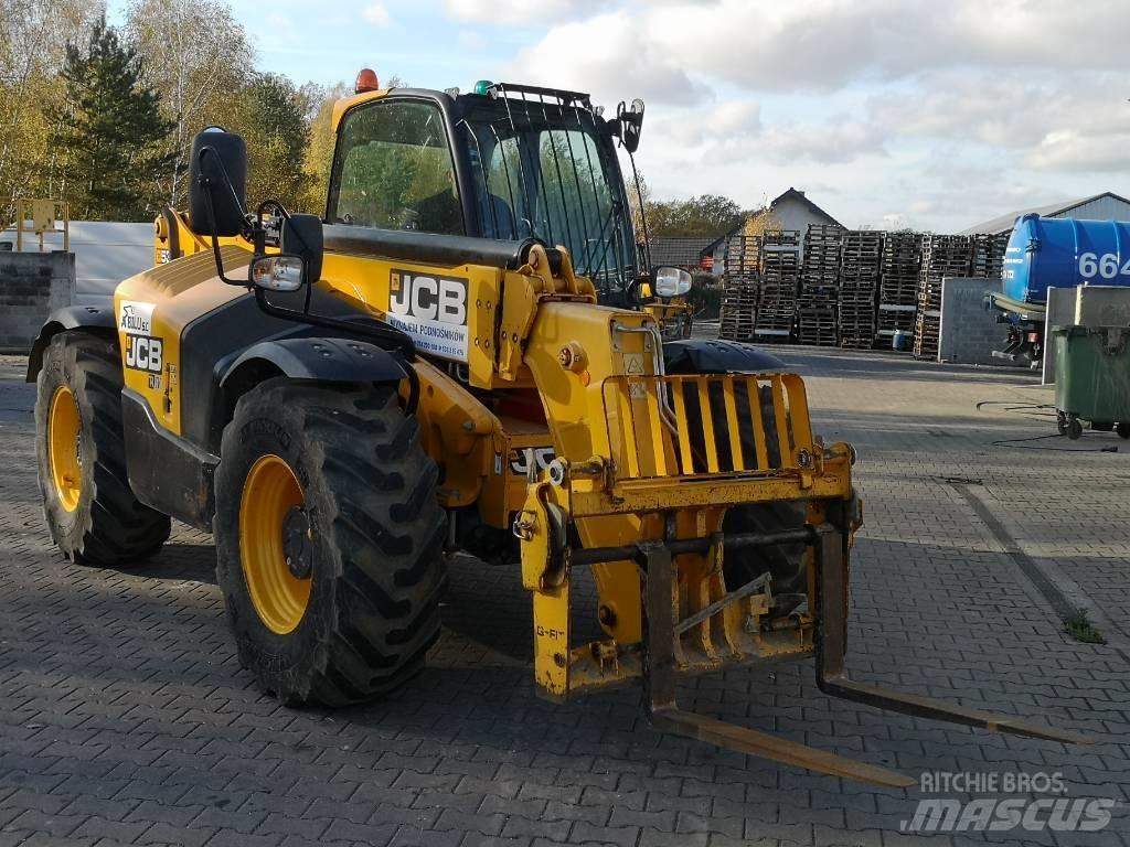 JCB 535-95 Teleskopické manipulátory