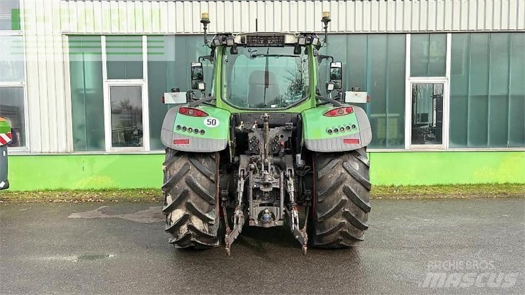 Fendt 724 vario s4 Traktory