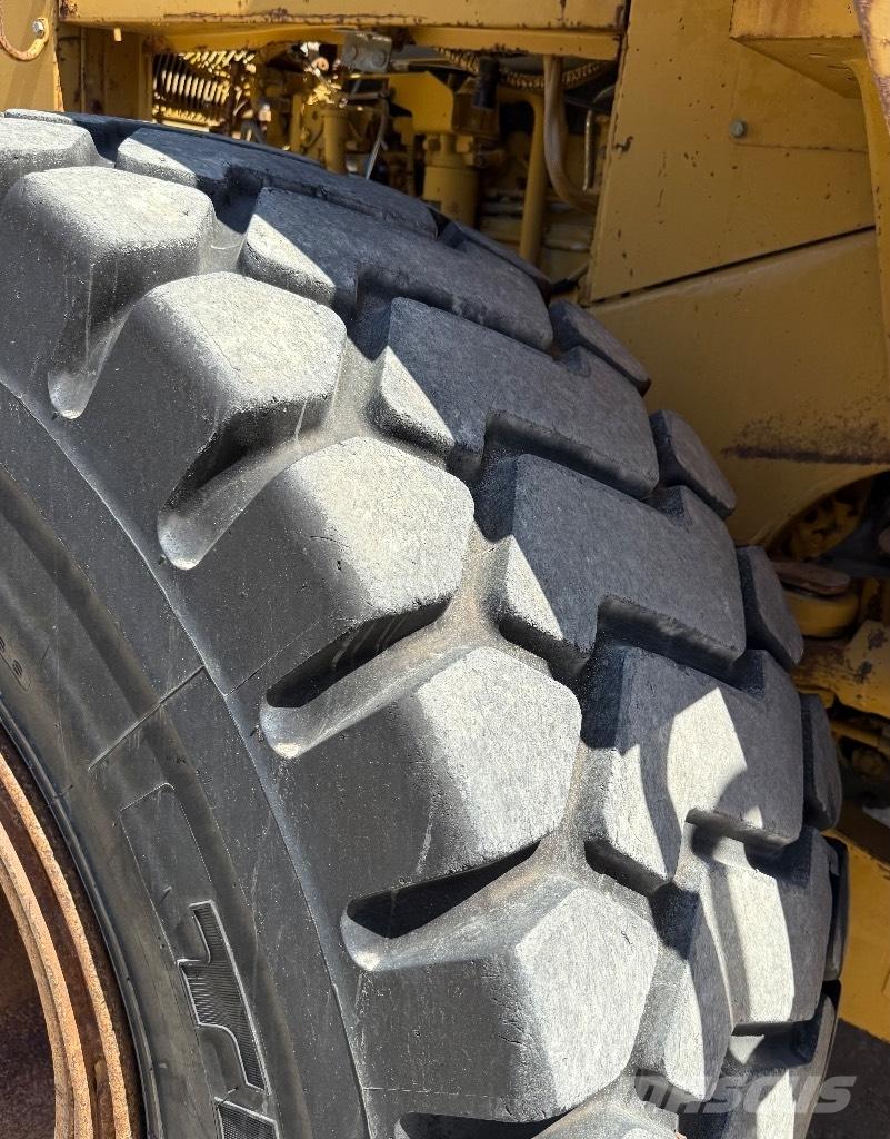 CAT 950 F Kolesové nakladače