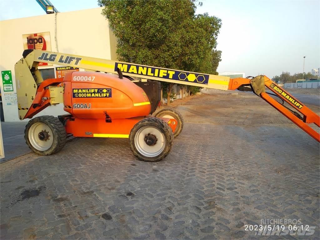 JLG 600AJ Kĺbové plošiny