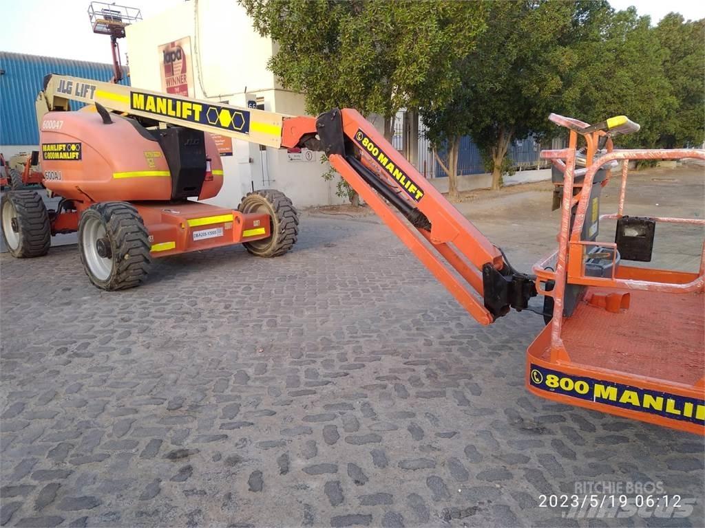 JLG 600AJ Kĺbové plošiny