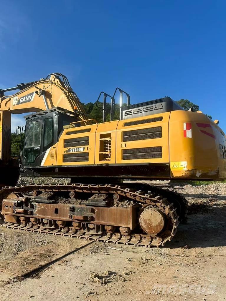 Sany 750 Pásové rýpadlá