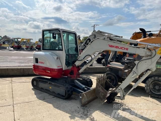 Takeuchi TB235 Mini rýpadlá < 7t