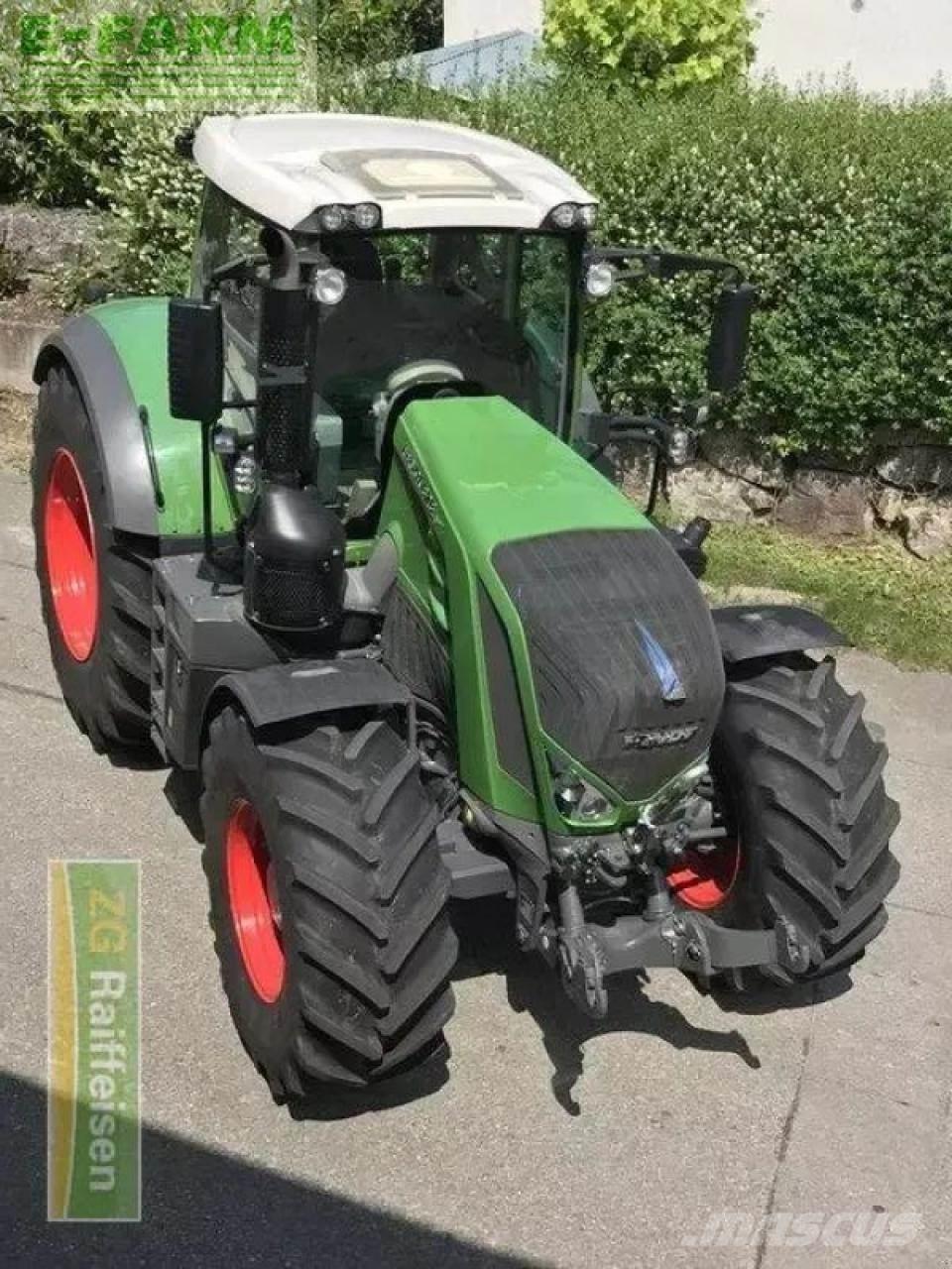 Fendt 828 vario s4 Traktory
