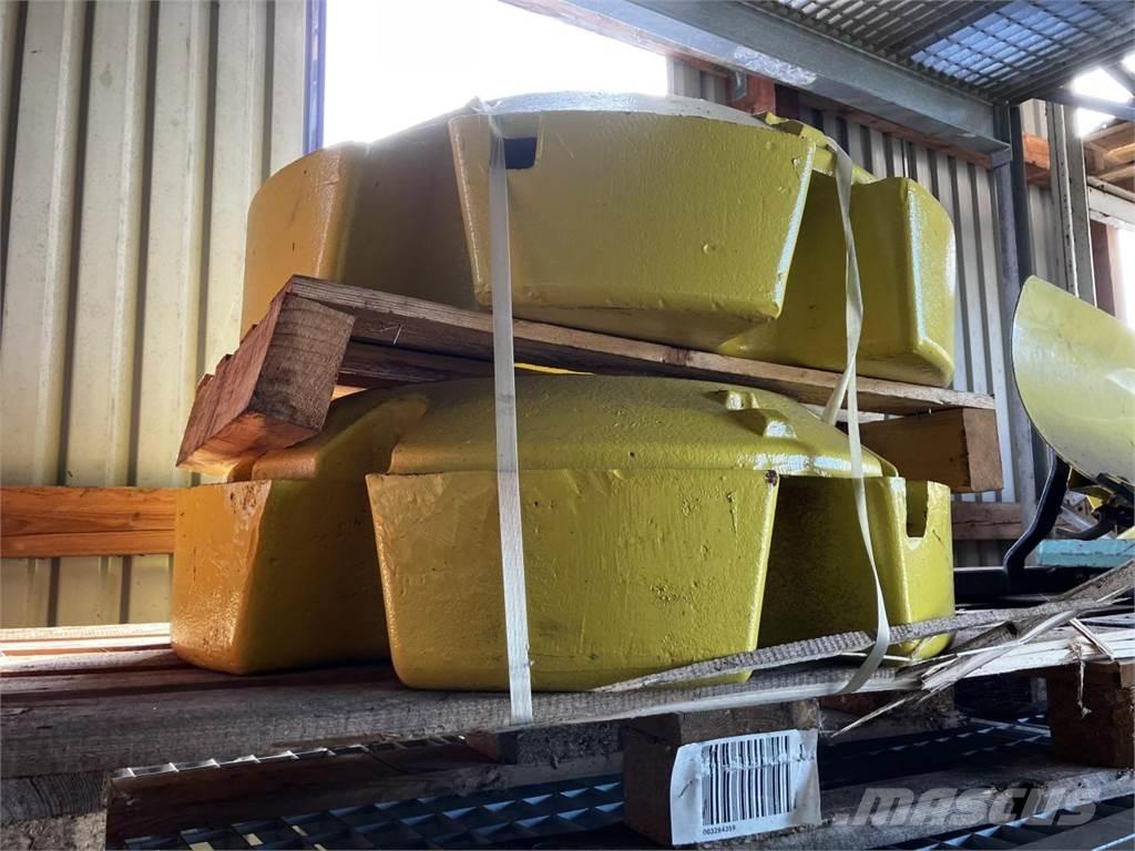 John Deere 620 kg Ďalšie príslušenstvo traktorov