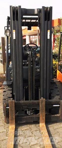 Doosan D25S-5 Dieselové vozíky