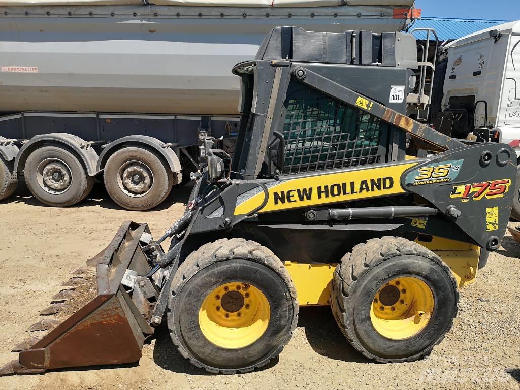 New Holland L 175 Šmykom riadené nakladače